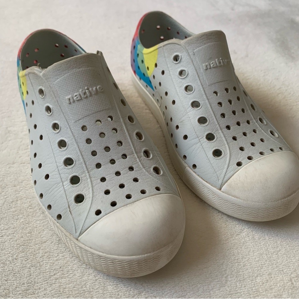 Native Shoes Gray Sneakers Lightweight and Waterproof